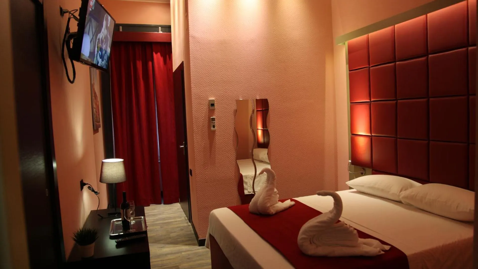 Dolce Vita Rooms Naples Bed & Breakfast