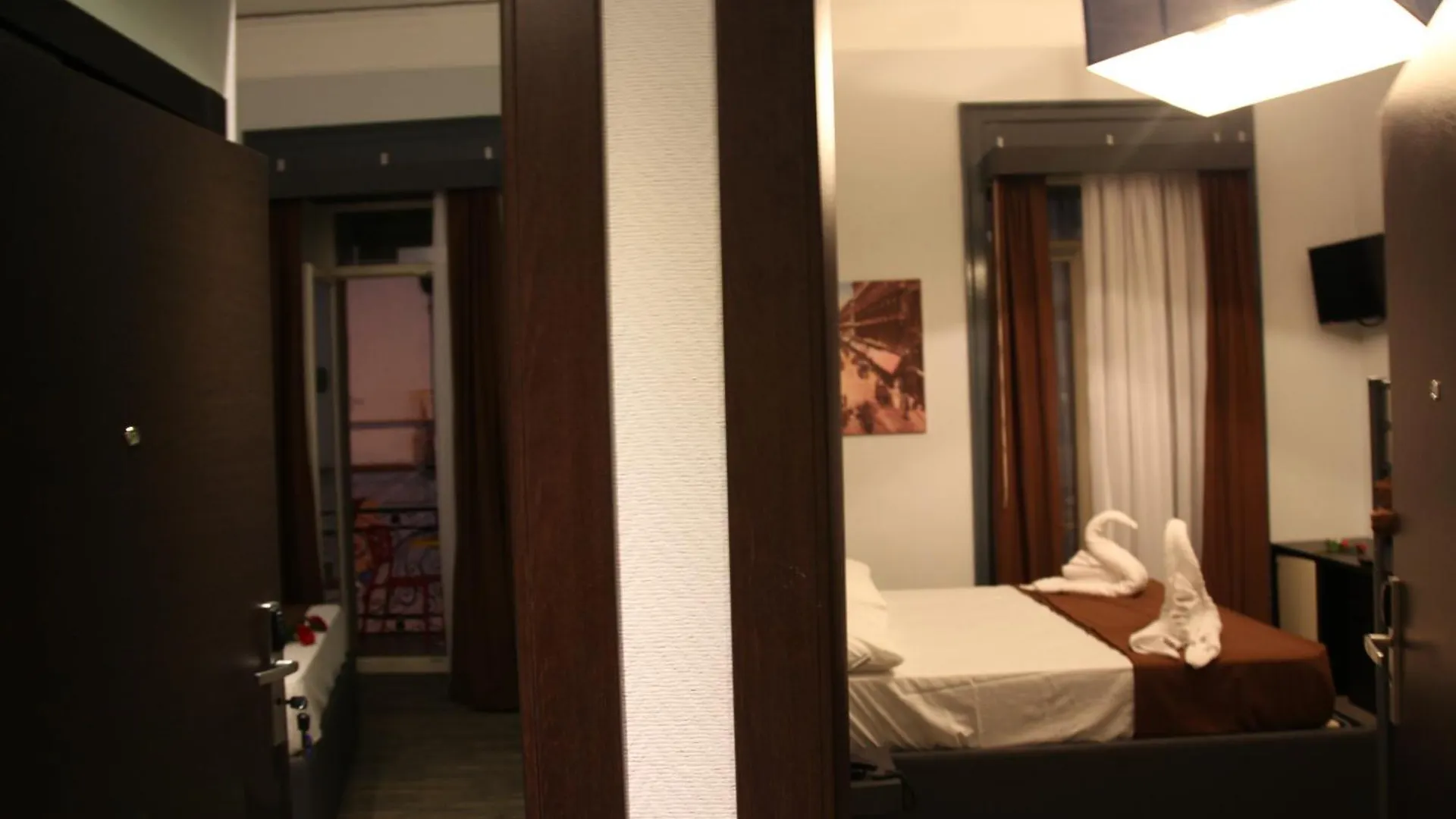 Dolce Vita Rooms Naples 0*,  Italy