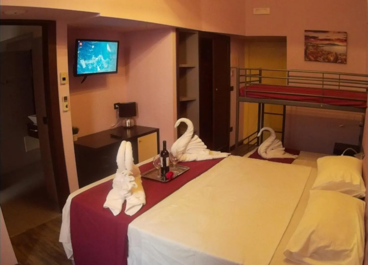 Dolce Vita Rooms Naples Bed & Breakfast