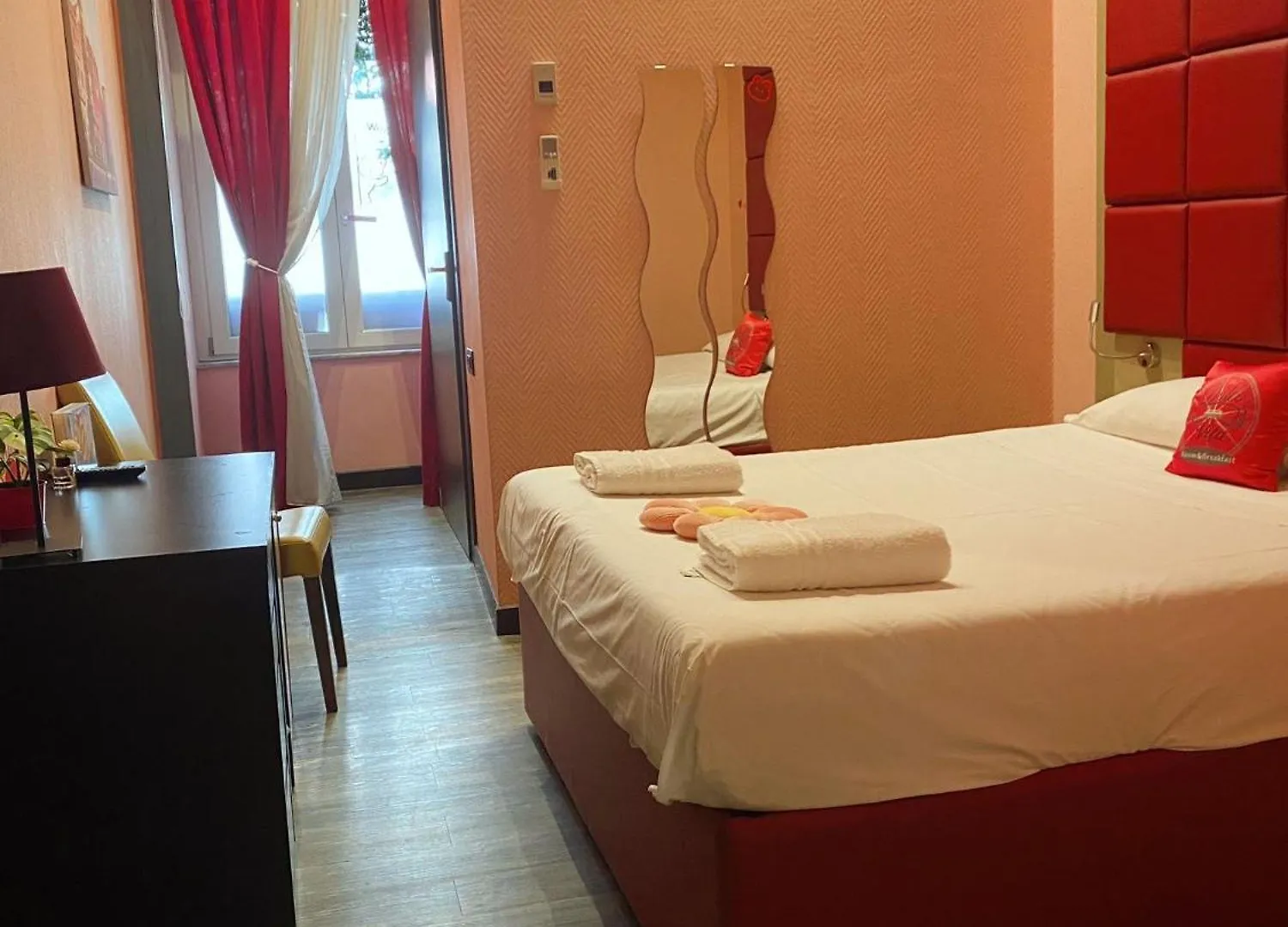 Dolce Vita Rooms Naples