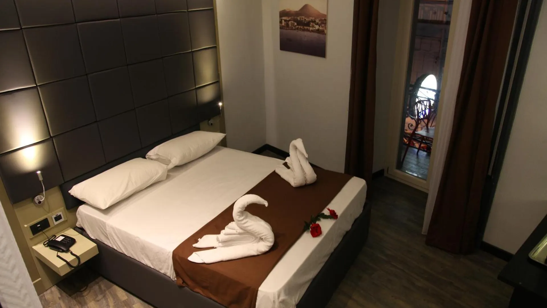 Dolce Vita Rooms Naples